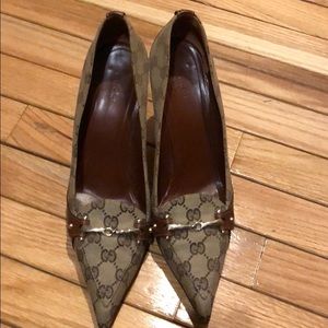 Gucci shoes